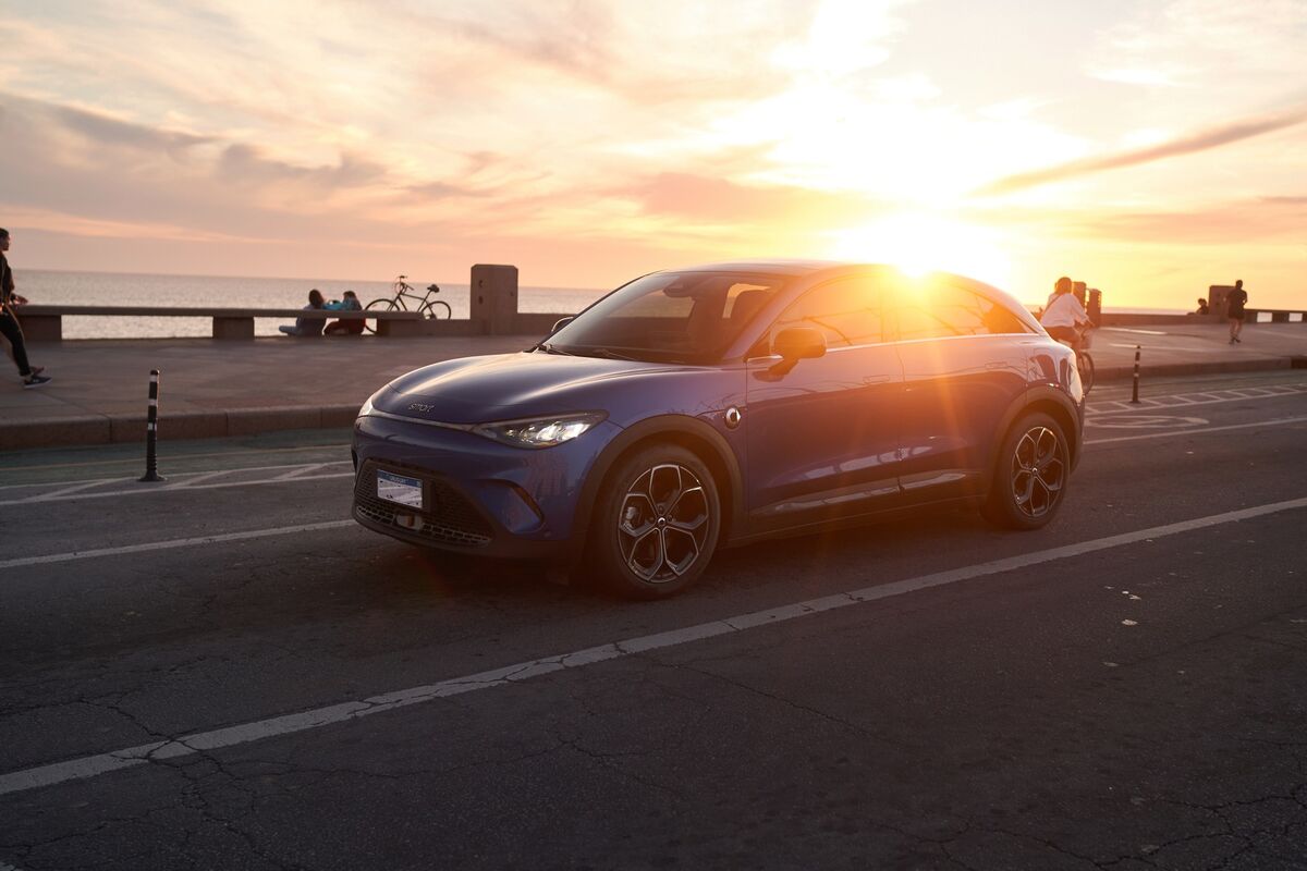 ⚫️ BLOOMBERG: "Veicoli a Batteria: Un Quarto delle Vendite di Auto e SUV Nuove in Uruguay"