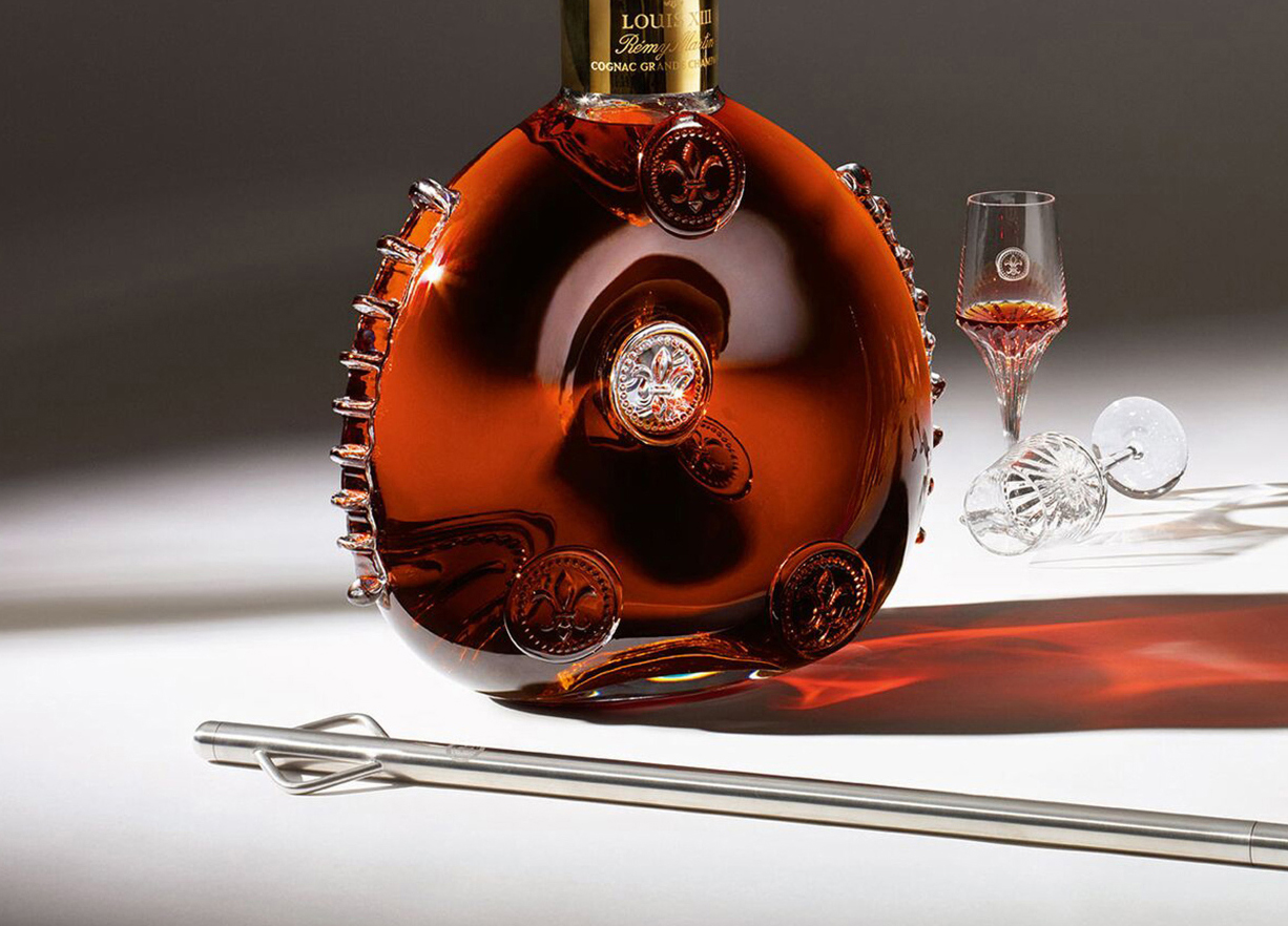 Rare 80-year-old bottle of Remy Martin Louis XIII cognac, worth thousands,  up for auction - The Wine Auction Room