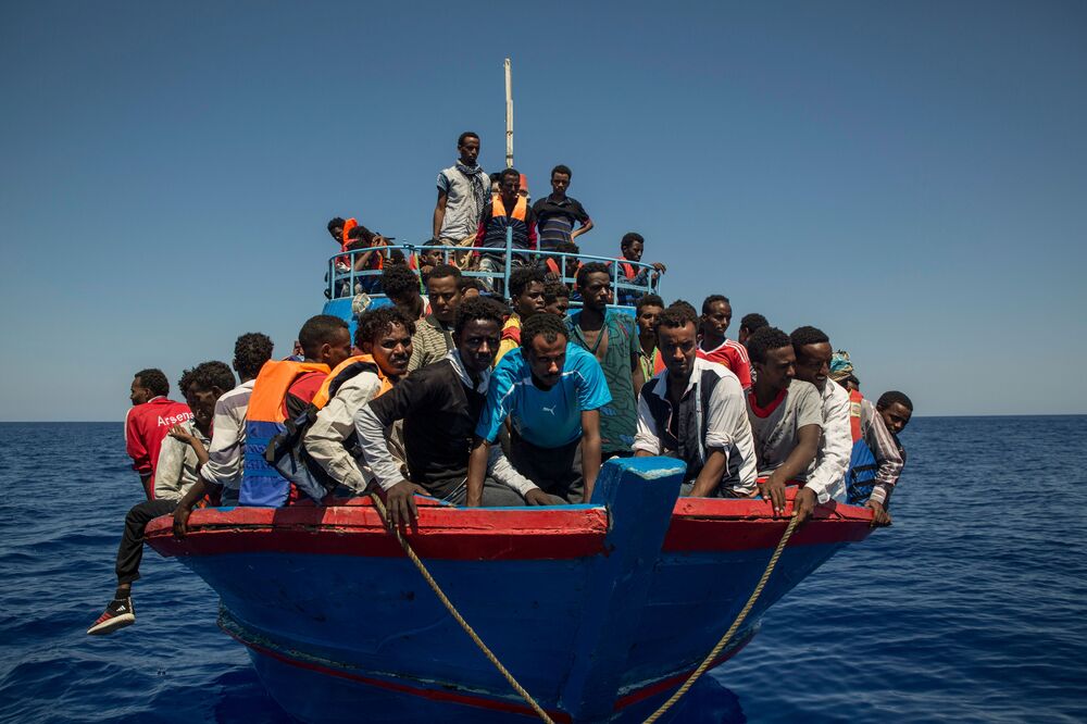 The EU’s Migrant Policy Is Lost at Sea - Bloomberg