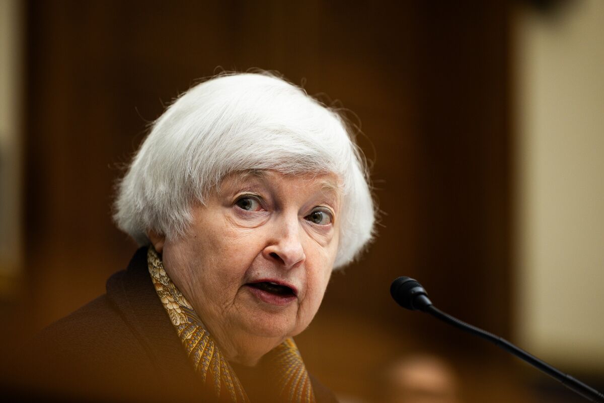 Yellen Hints at Upcoming Meeting with Chinese Counterpart