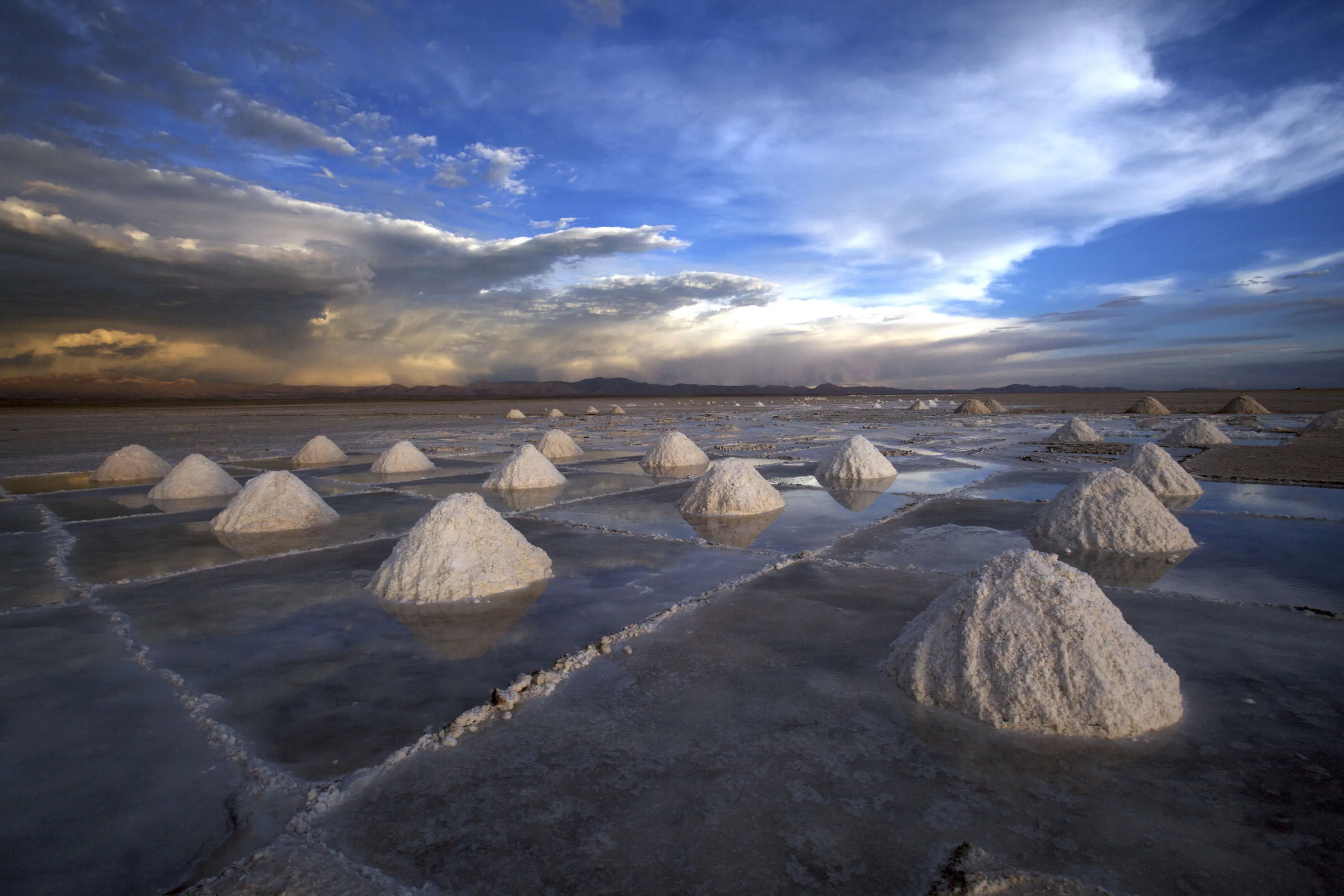 Lithium Extraction At Uyuni Salt Flats