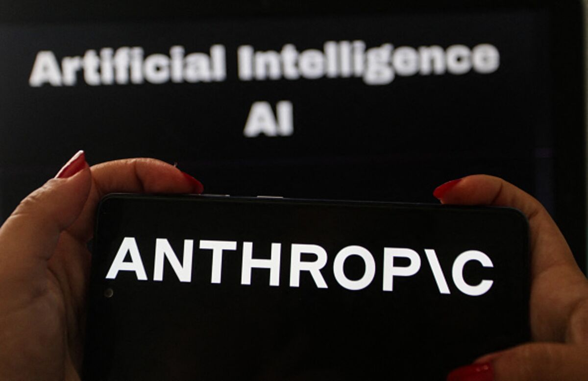Anthropic Nears Finalizing $15 Billion Pre-IPO Credit Facility - Bloomberg.com