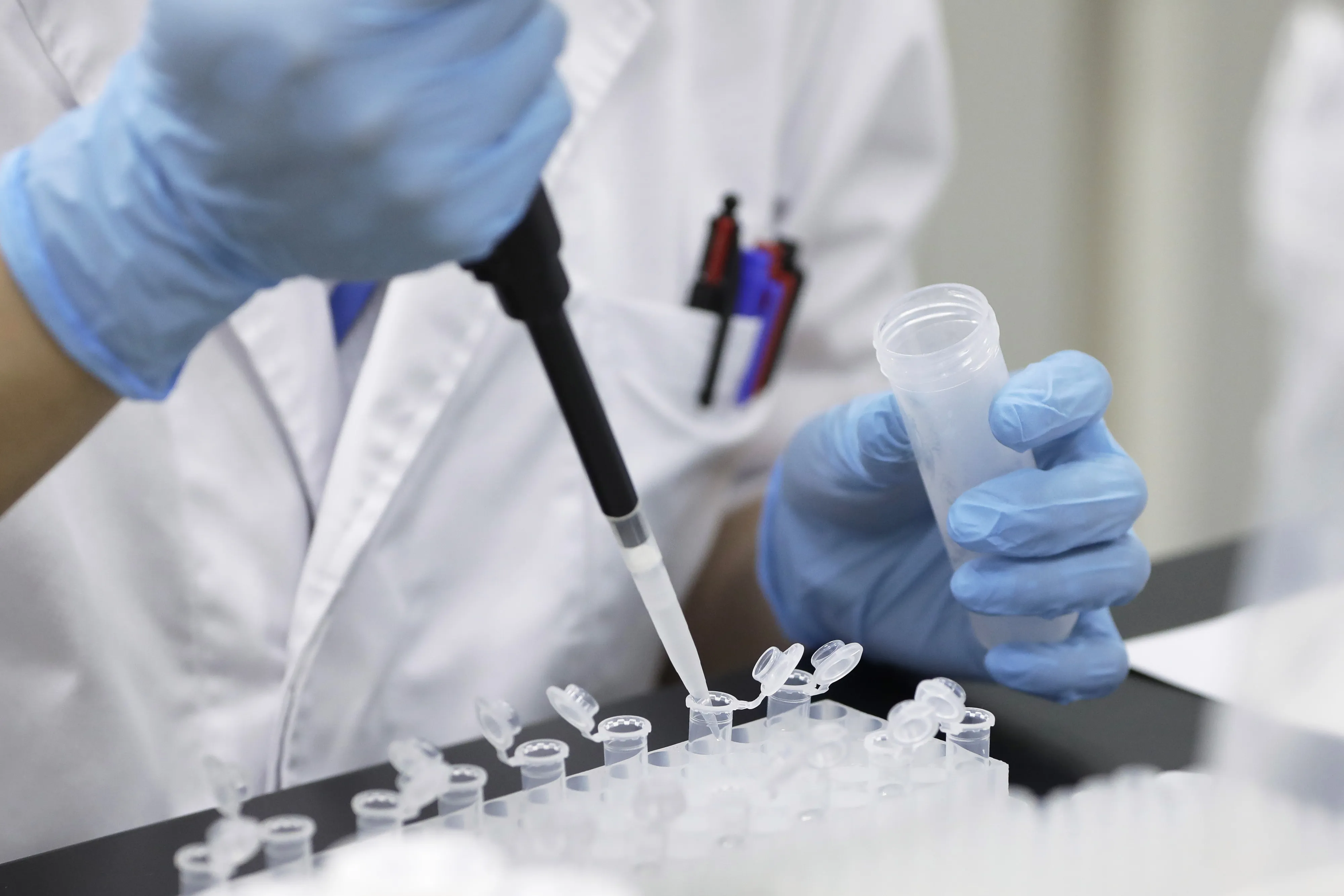 Home DNA Testing Starts to Gain Ground in Japan's Aging Society