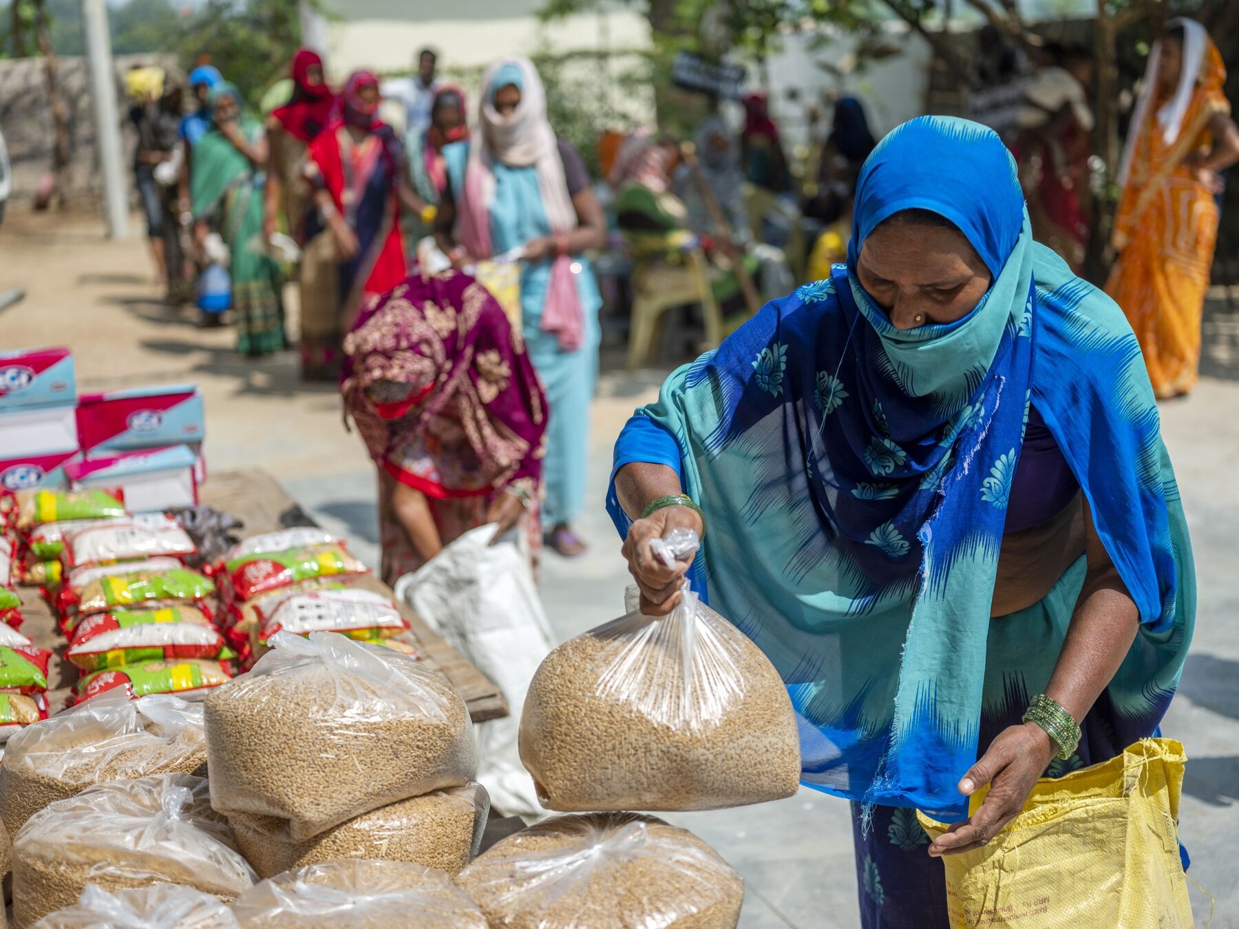 How the Rising Cost of Food Is Sweeping Around the World - Bloomberg