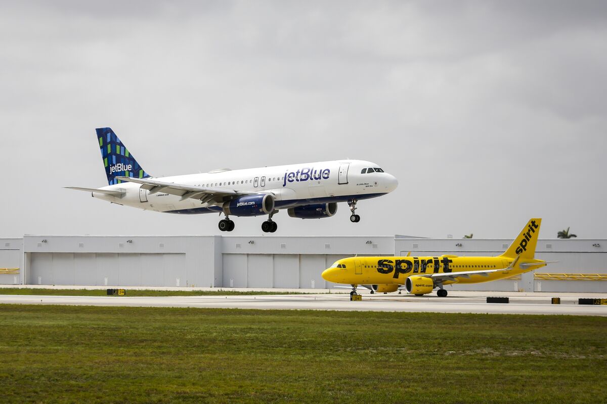 JetBlue Sheds Spirit Gates in Boston Newark to Ease DOJ Worries