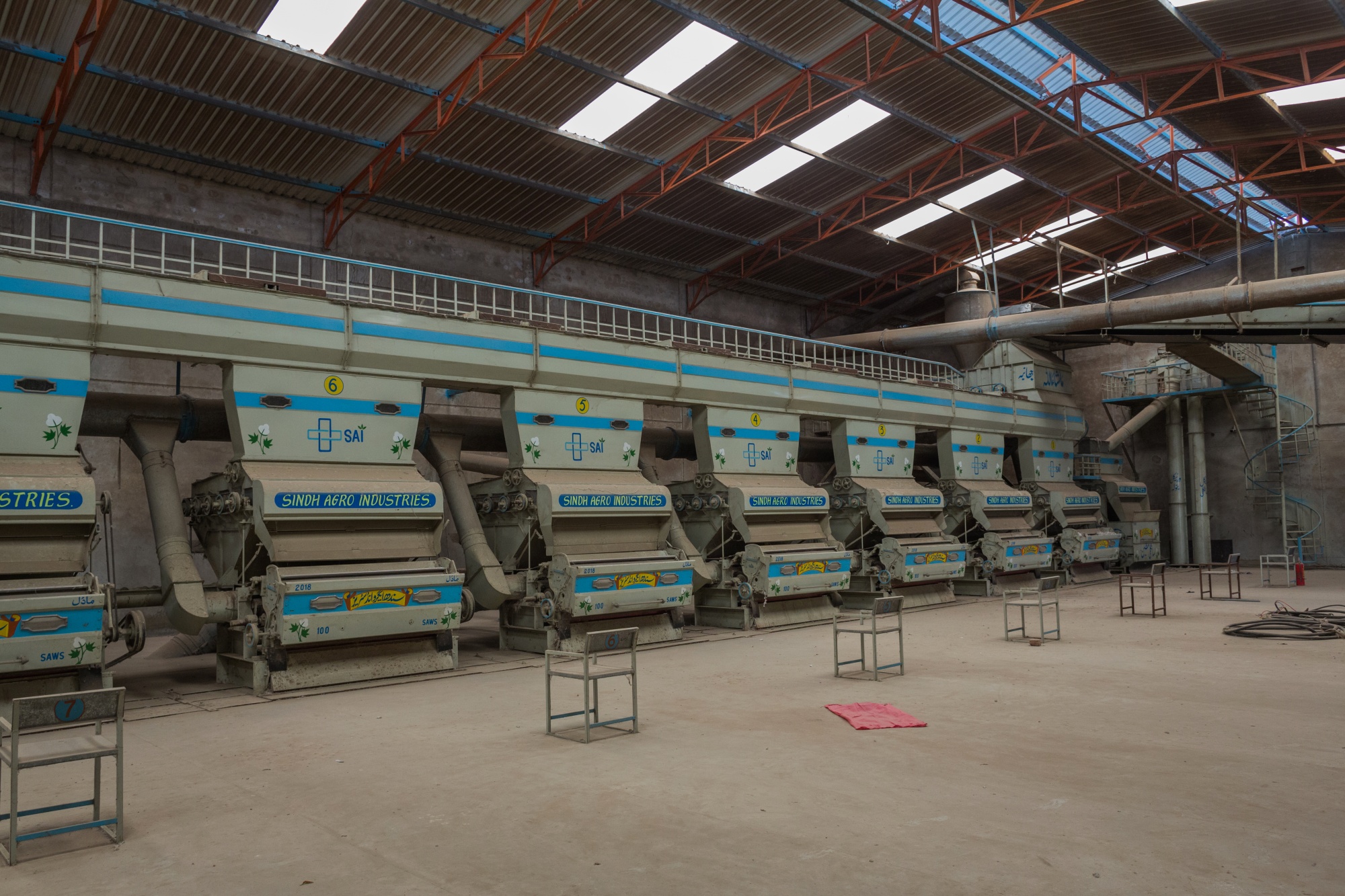 Cotton Crisis Destroys Jobs Tied to Pakistan’s Biggest Cash Crop