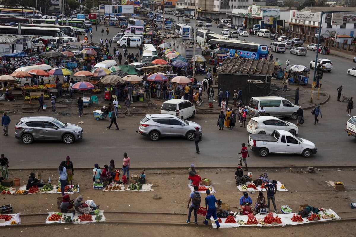 Zimbabwe Seeks Sponsors to Help Clear Arrears, Sunday Mail Says