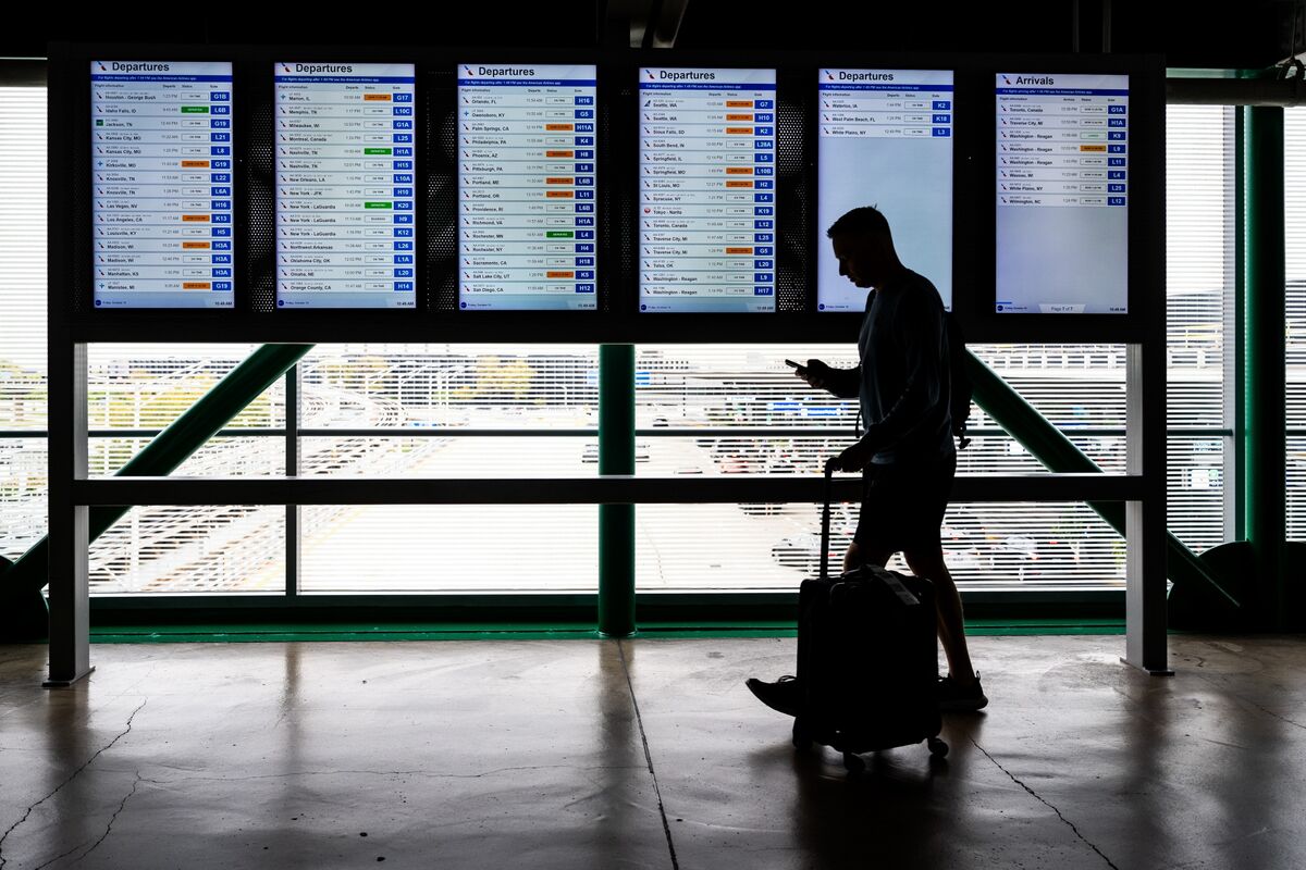 Travel Software Firm Navan, Holders Raise $923 Million in IPO