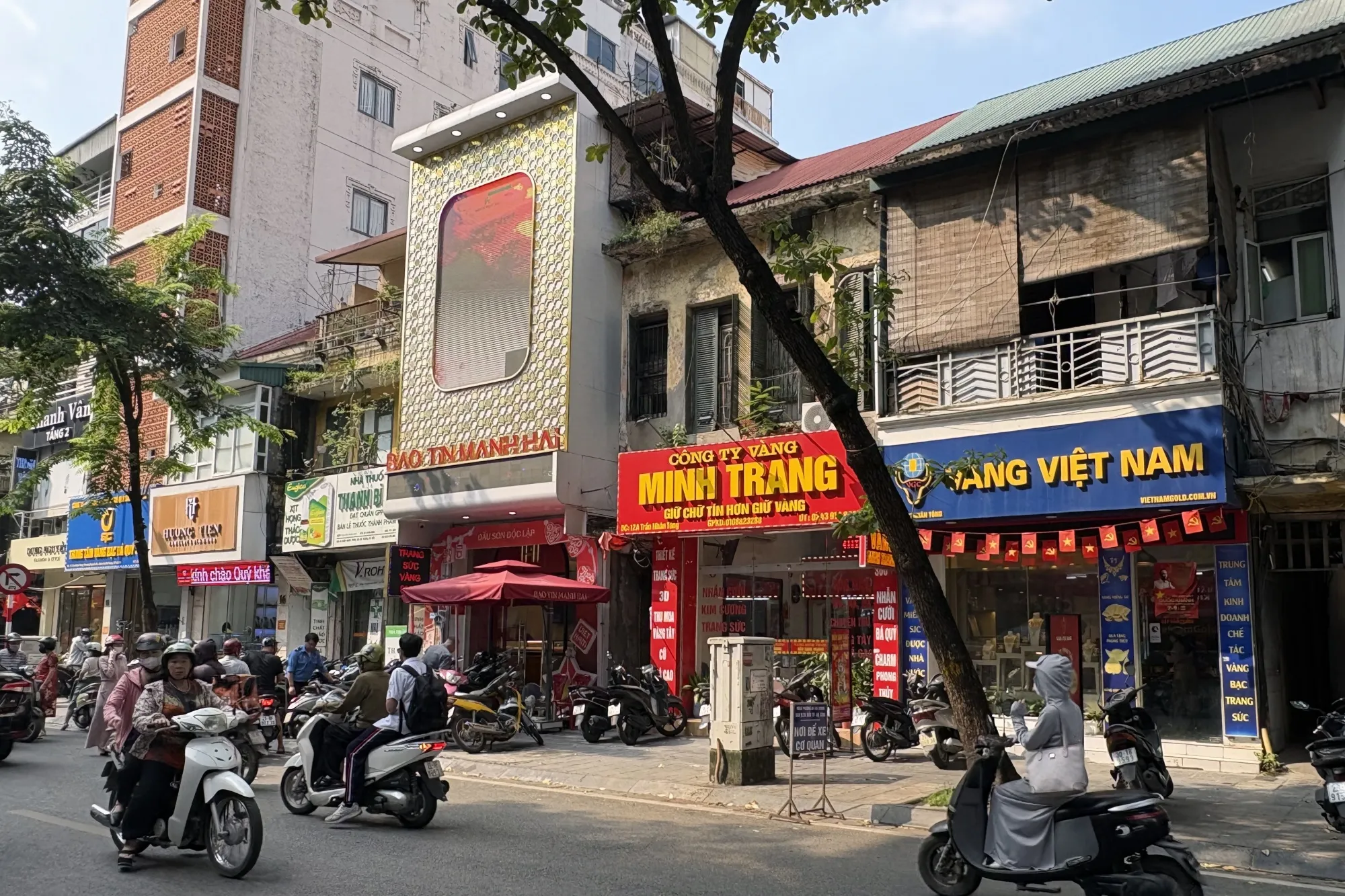 Gold stores in Hanoi.