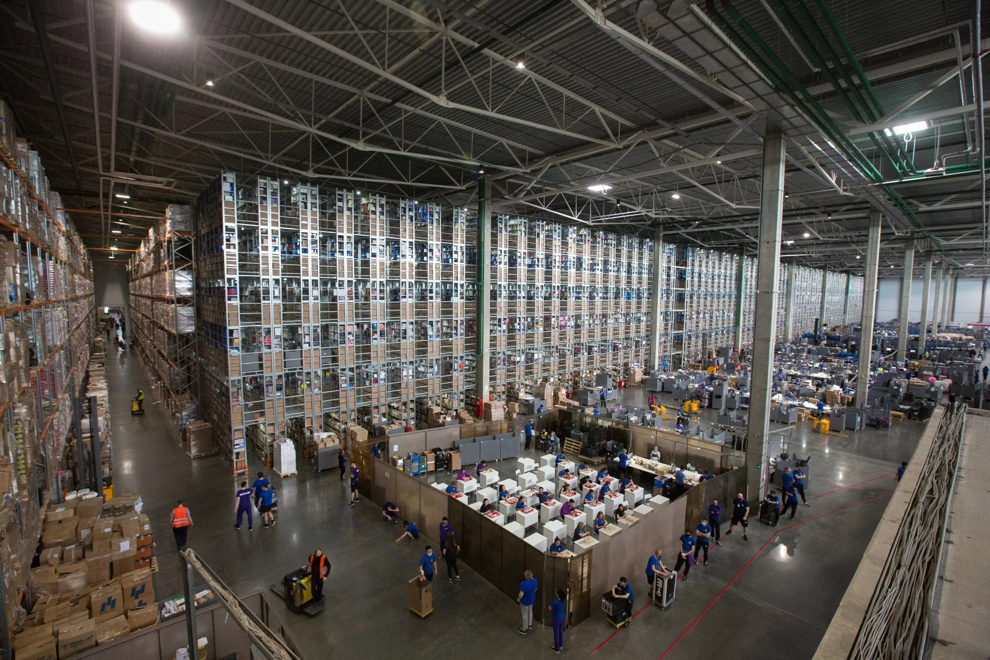 Workers at the Wildberries distribution center in Podolsk, Russia.&nbsp;