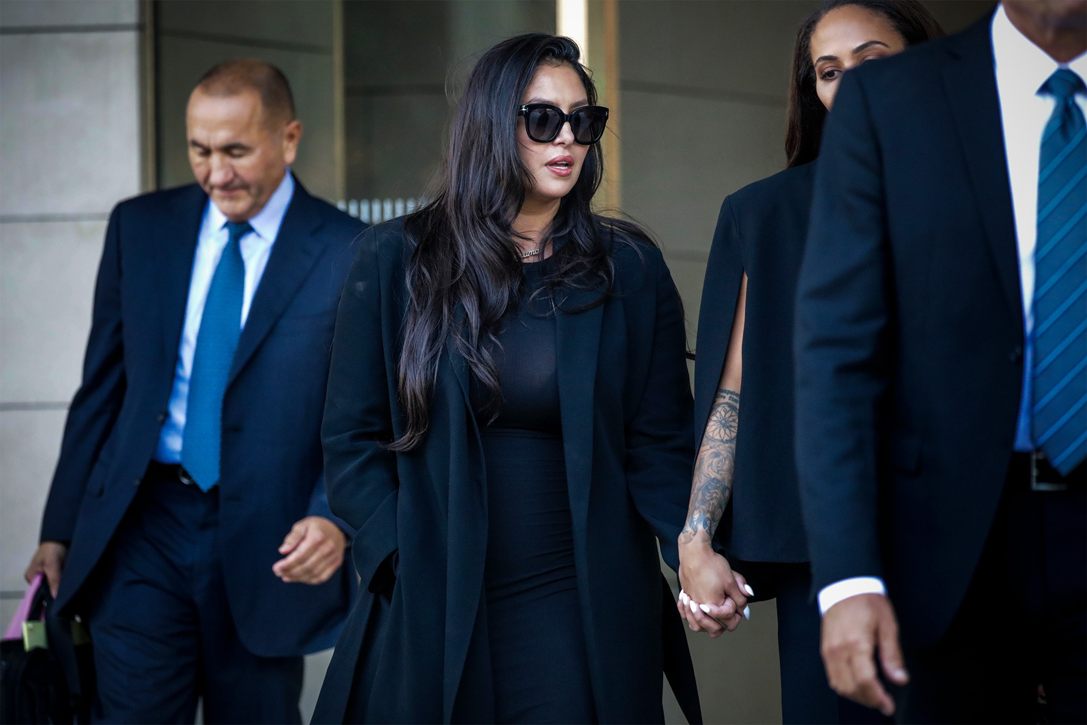 Vanessa Bryant settles helicopter crash dispute with Los Angeles County -  The Washington Post