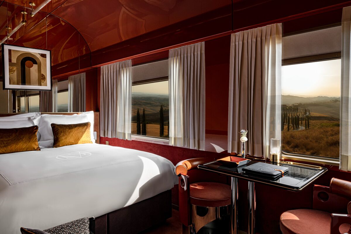 🟪"Viaggio da Sogno: A Bordo del Belmond Royal Scotsman e del Nuovo La Dolce Vita Orient Express da Roma"