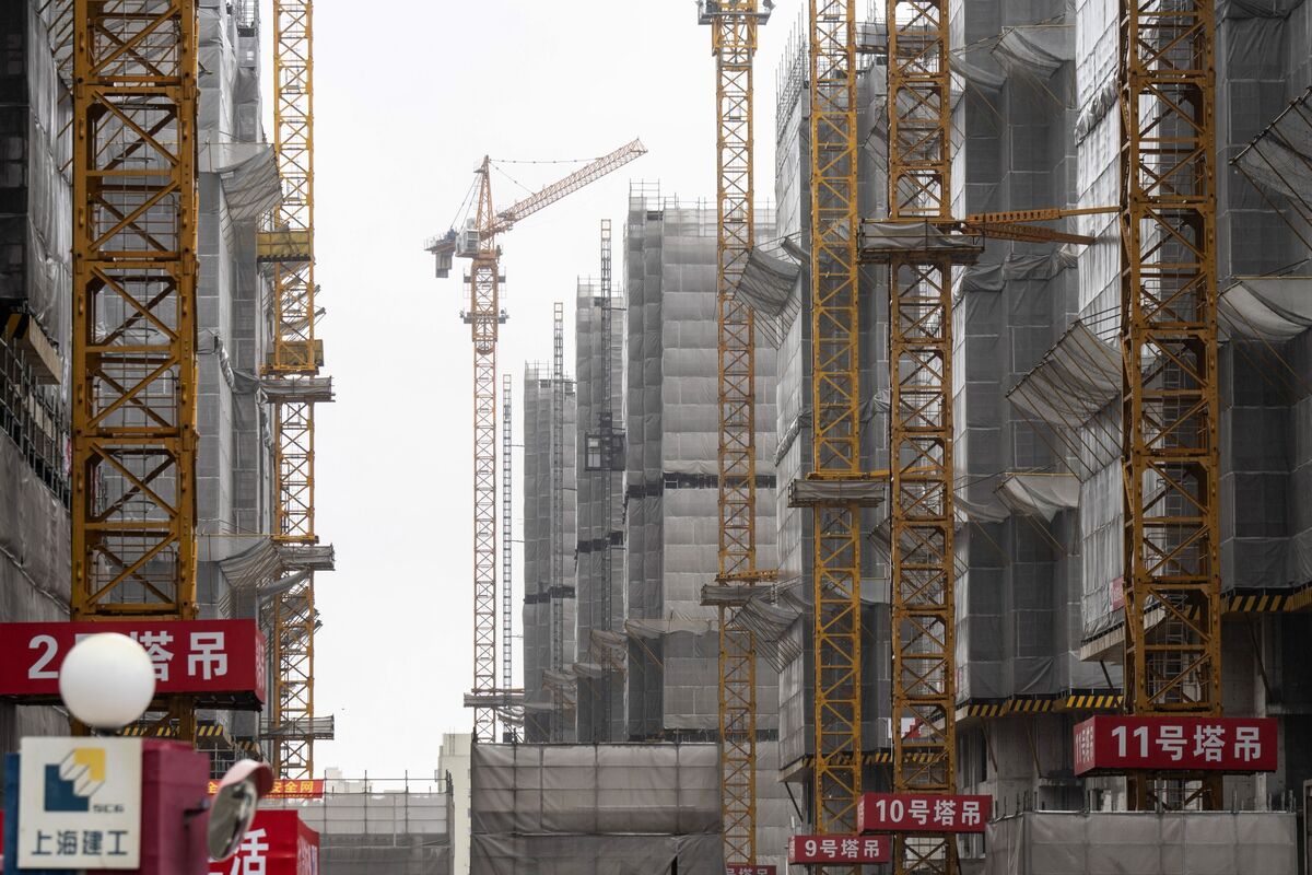 Giá nhà ở Trung Quốc giảm nhanh hơn khi các lời kêu gọi kích thích thị trường bất động sản gia tăng