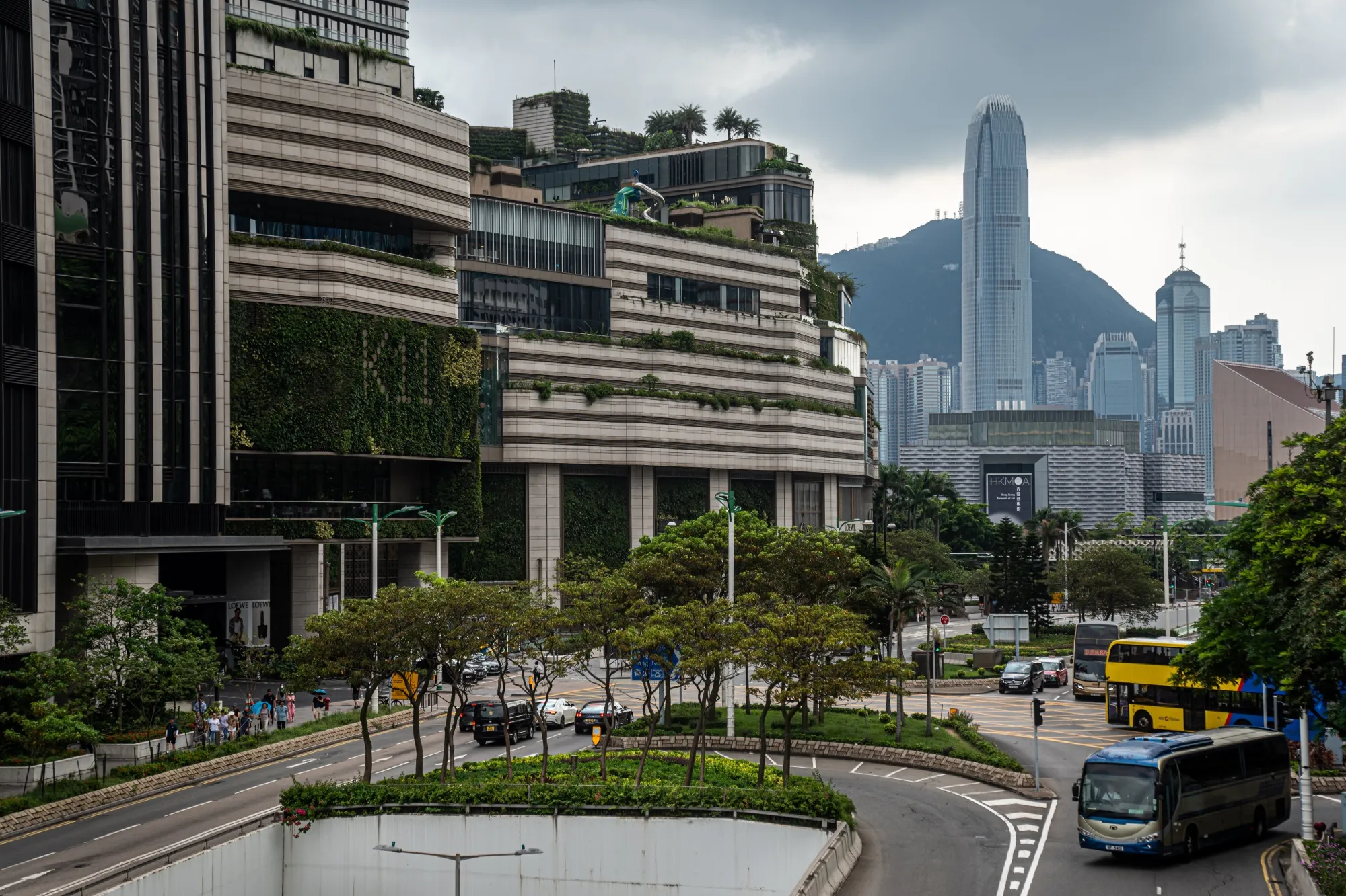 New World Seeks More Banks to Join Up to $2 Billion Loan - Bloomberg