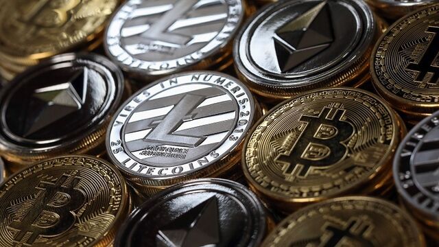 Bloomberg business news