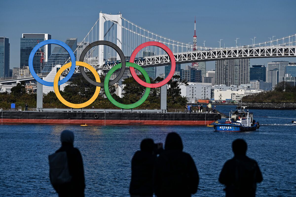 Olympic Rings Back in Tokyo Bay; a Sign of Hope in Pandemic - Bloomberg