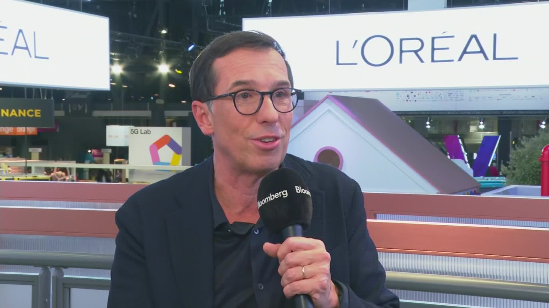 Watch L Oreal CEO On Tech In Beauty Risks Of Recession Bloomberg Watch L Oreal CEO On Tech In Beauty Risks Of Recession Bloomberg