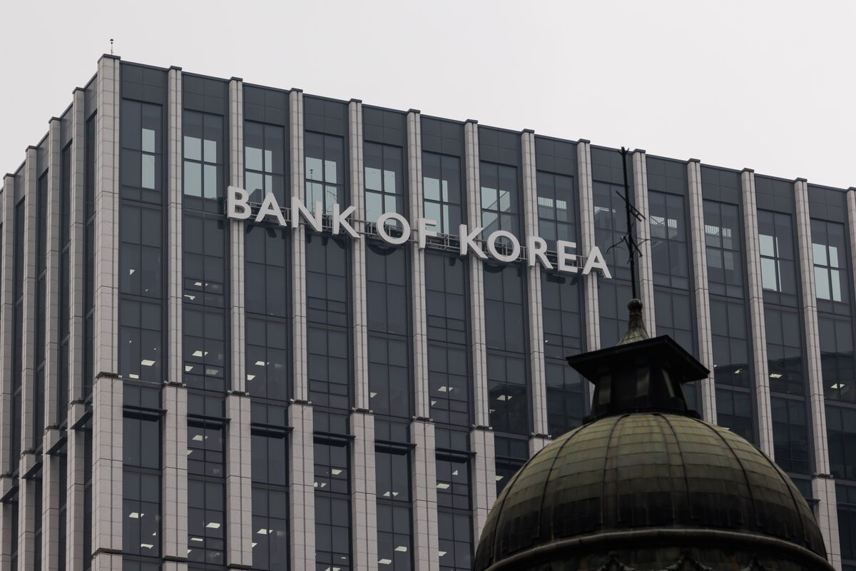 韓国中銀、政策金利2.5%に据え置き－今後6カ月は政策変更見込まず