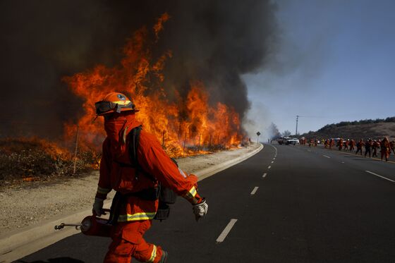 PG&E Restores Power to 328,000 Customers: California Update