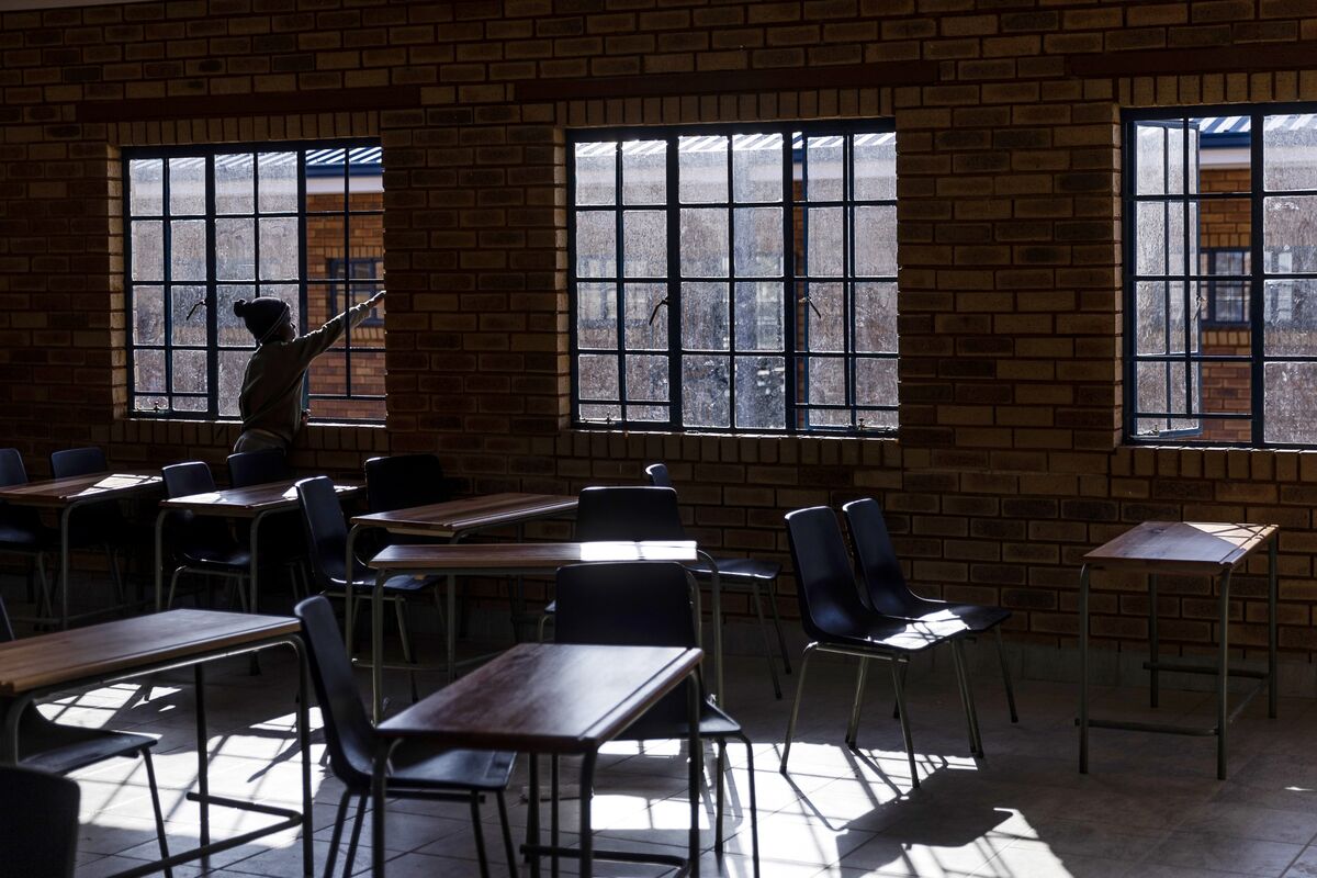 South Africa Education Stocks Boom as State Schools Struggle - Bloomberg