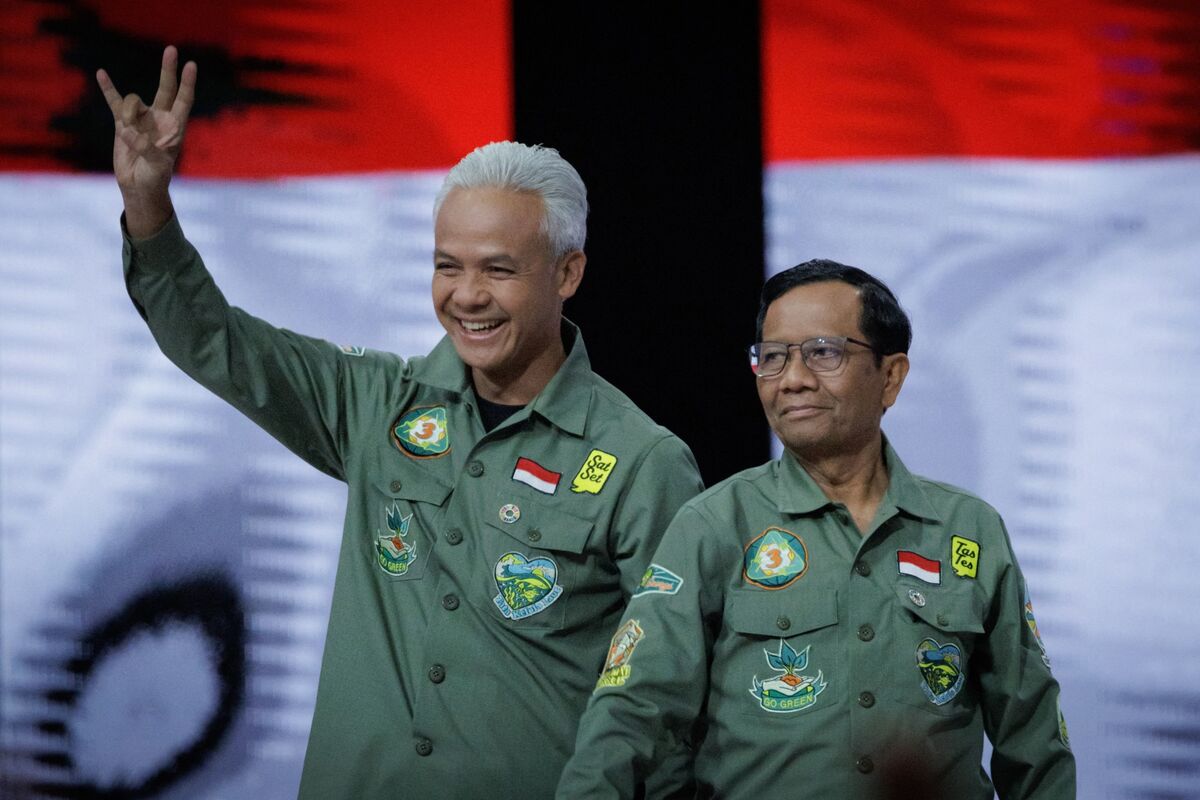 Indonesian VP Candidate to Leave Cabinet Post Before Election