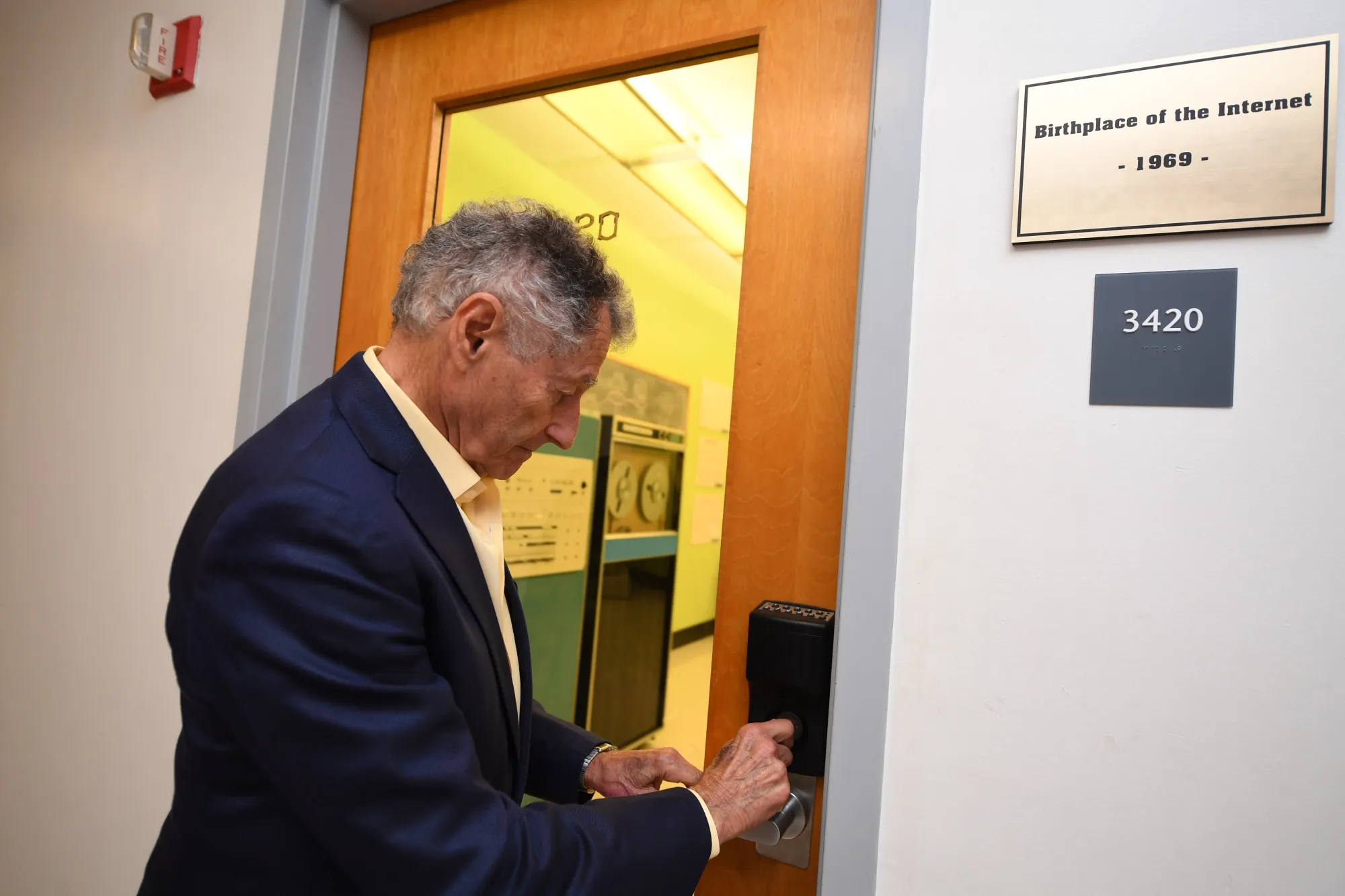 Leonard Kleinrock and the room where it happened.