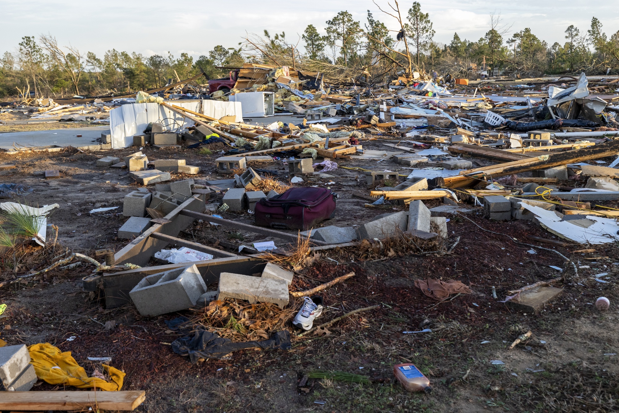 Selma Tornado At Least 7 Dead in Alabama, as Strong Winds Hit