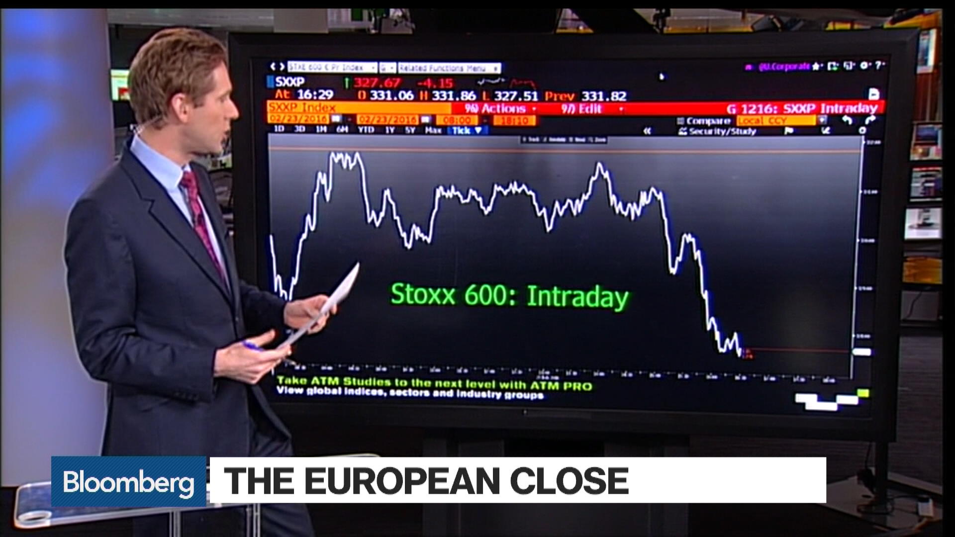 Stoxx Europe 600 Finishes Down For Session - Bloomberg