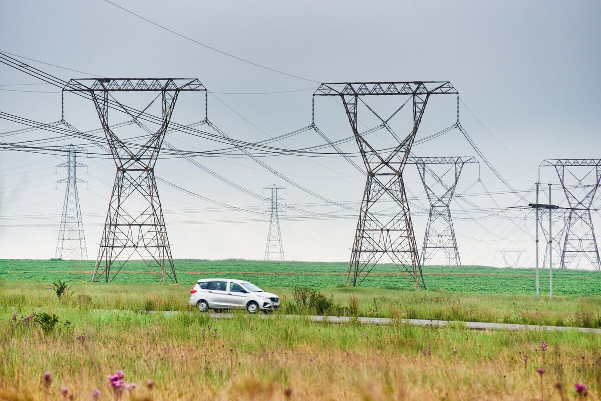 South Africa’s $25 Billion Grid Build Draws Adani, Chinese Firms