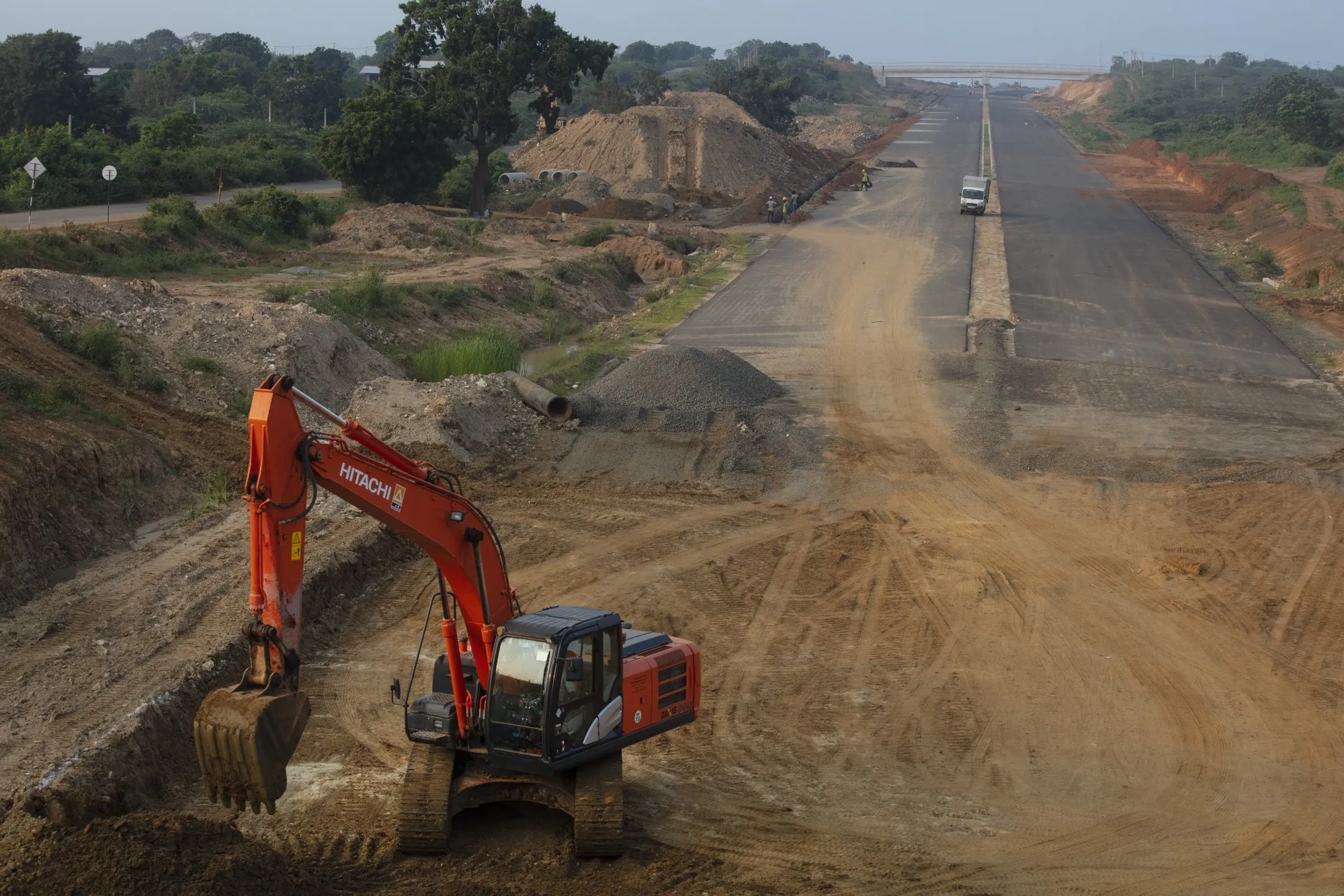 Sri Lanka Set to Secure Yuan Loan Equivalent to $500 Million - Bloomberg