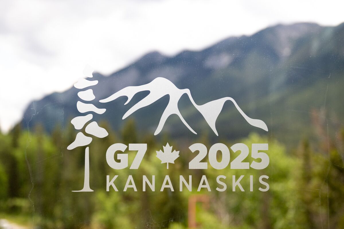 🟪"Albanese e Trump: Incontro Cruciale al Vertice del G-7 in Canada"