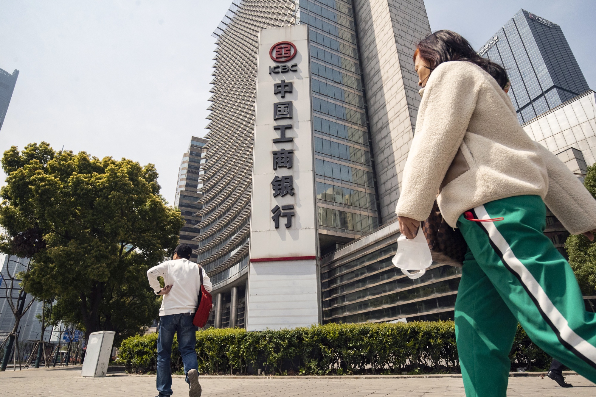 China's Big State Banks Plan Funding Spree as They Face Capital