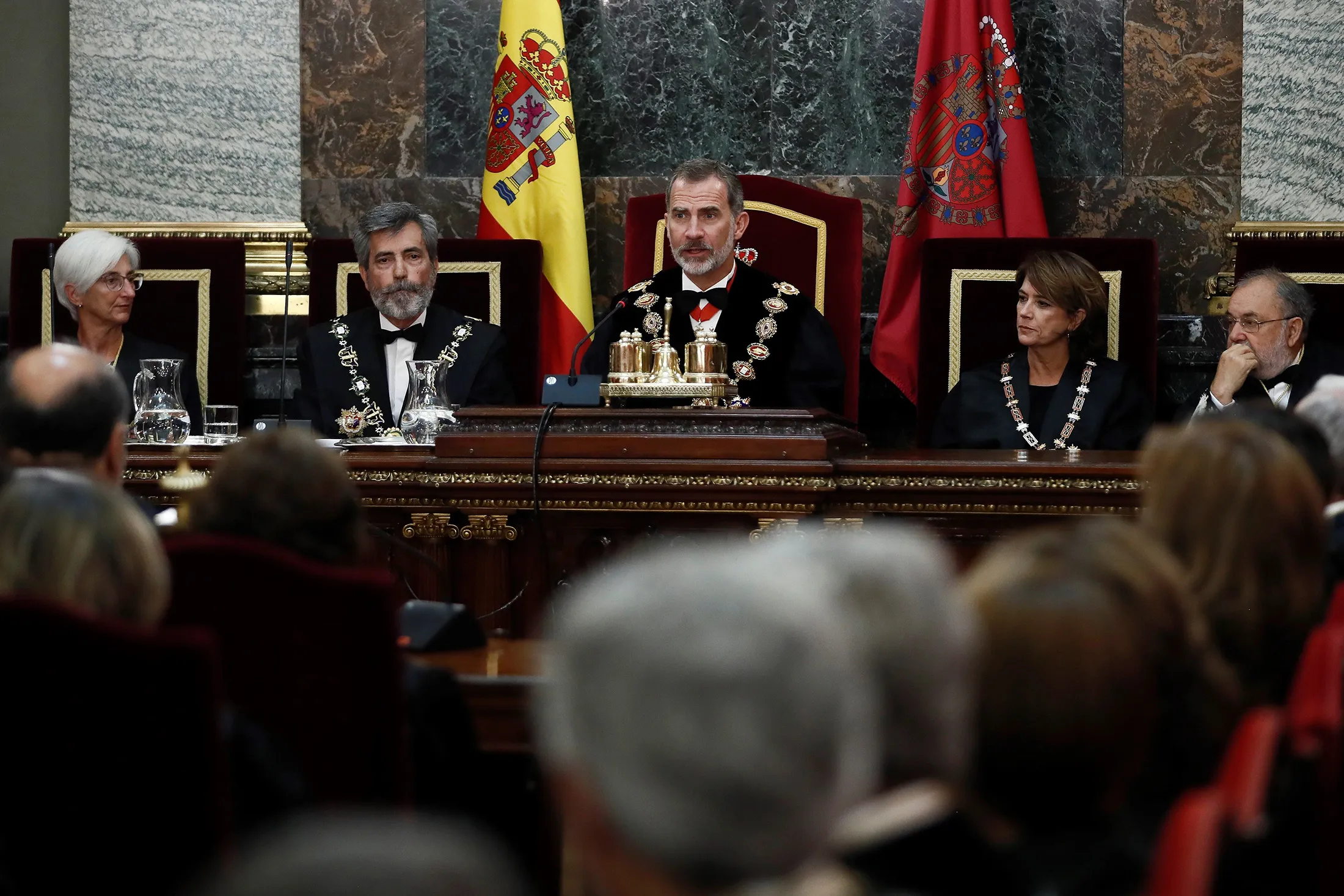 Spanish king Felipe VI, center, speaks at the Supreme Court in Madrid, on September 9.