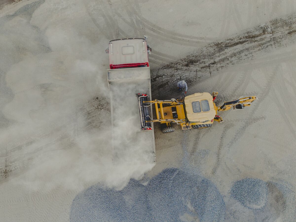 bloomberg.com - James Attwood - Revolving-Door Politics Erode Peru's Mining Appeal Ahead of Vote