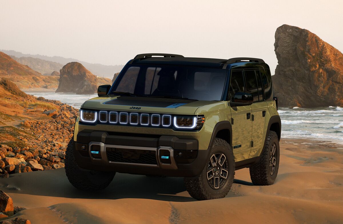 Jeep Plans Four Electric SUVs, Including a New 'Brother' for the Wrangler -  Bloomberg