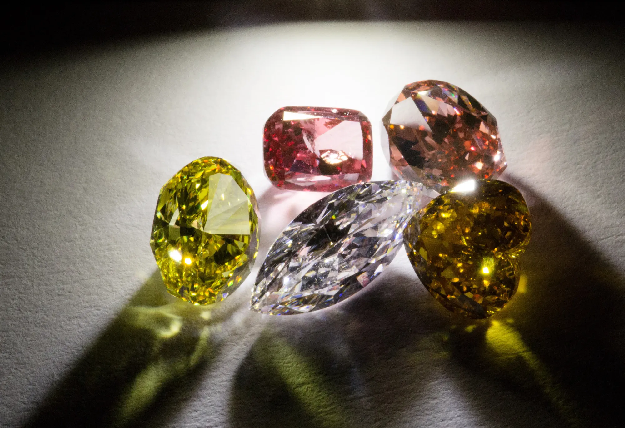 Luxury Diamonds At OAO Alrosa's Brilliantly Alrosa Unit