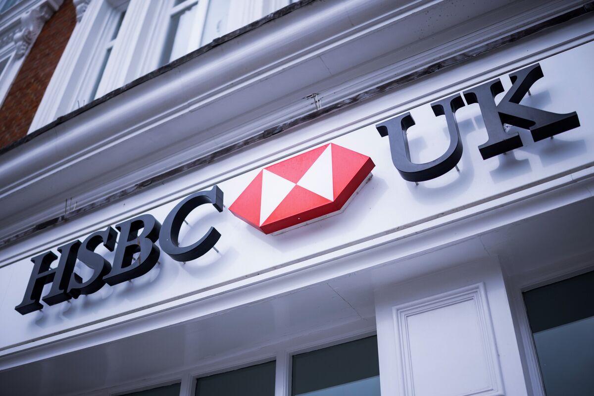 HSBC Names Lindberg CEO of Ring-fenced UK Bank Amid Overhaul