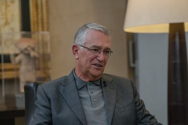 Billionaire Salinas Says Elektra Delisting Will Set Him Free