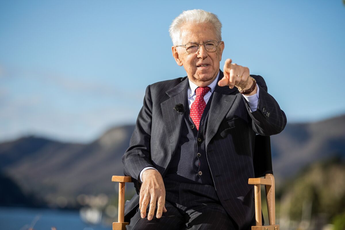 ECB’s Loss of Credibility Means It Now Can’t Relent, Monti Says