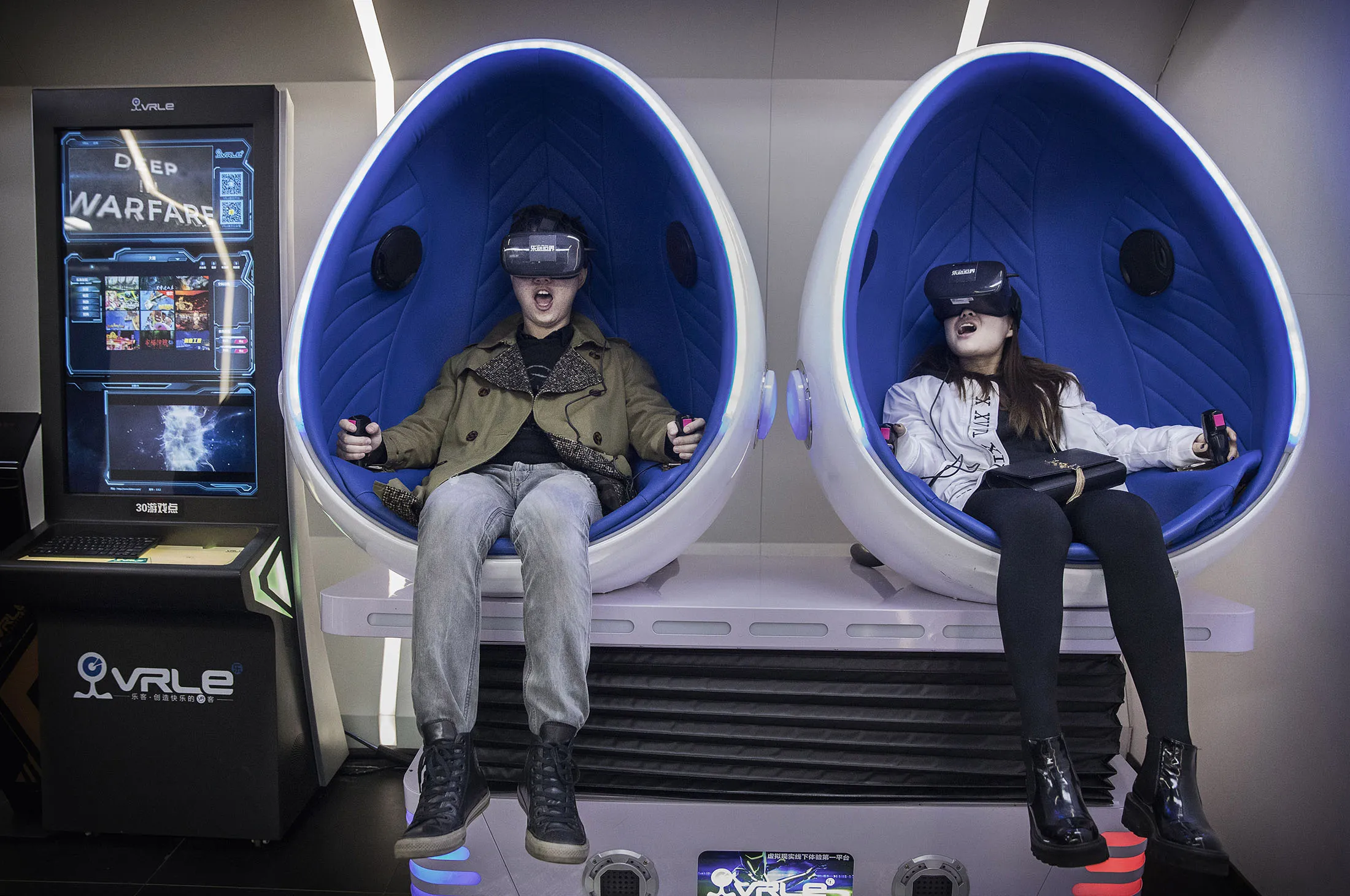 China's Virtual Reality Arcades Bring VR To The Masses