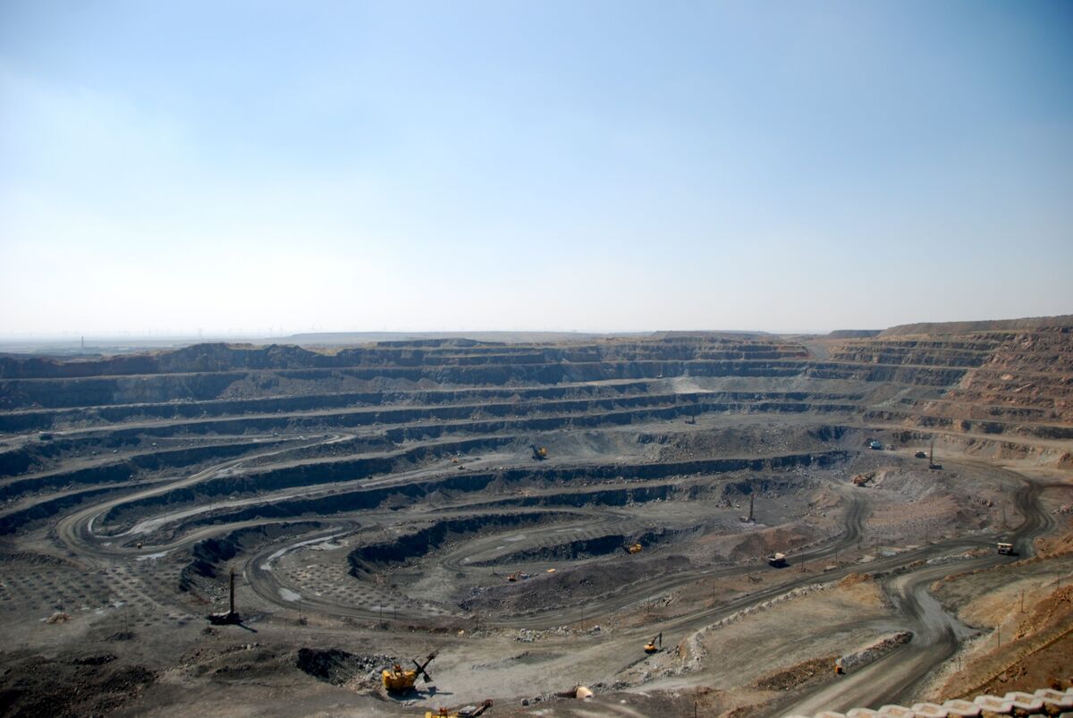 How Japan Beat the US in Cutting Rare-Earth Dependence on China