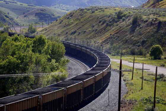 Coal Exports Choked by Green-Minded Towns on U.S. West Coast