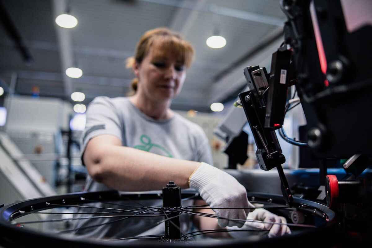 assets.bwbx.io image