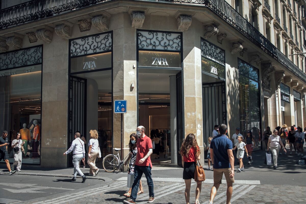 Euro-Zone Inflation Slows More Than Expected as Oil Retreats