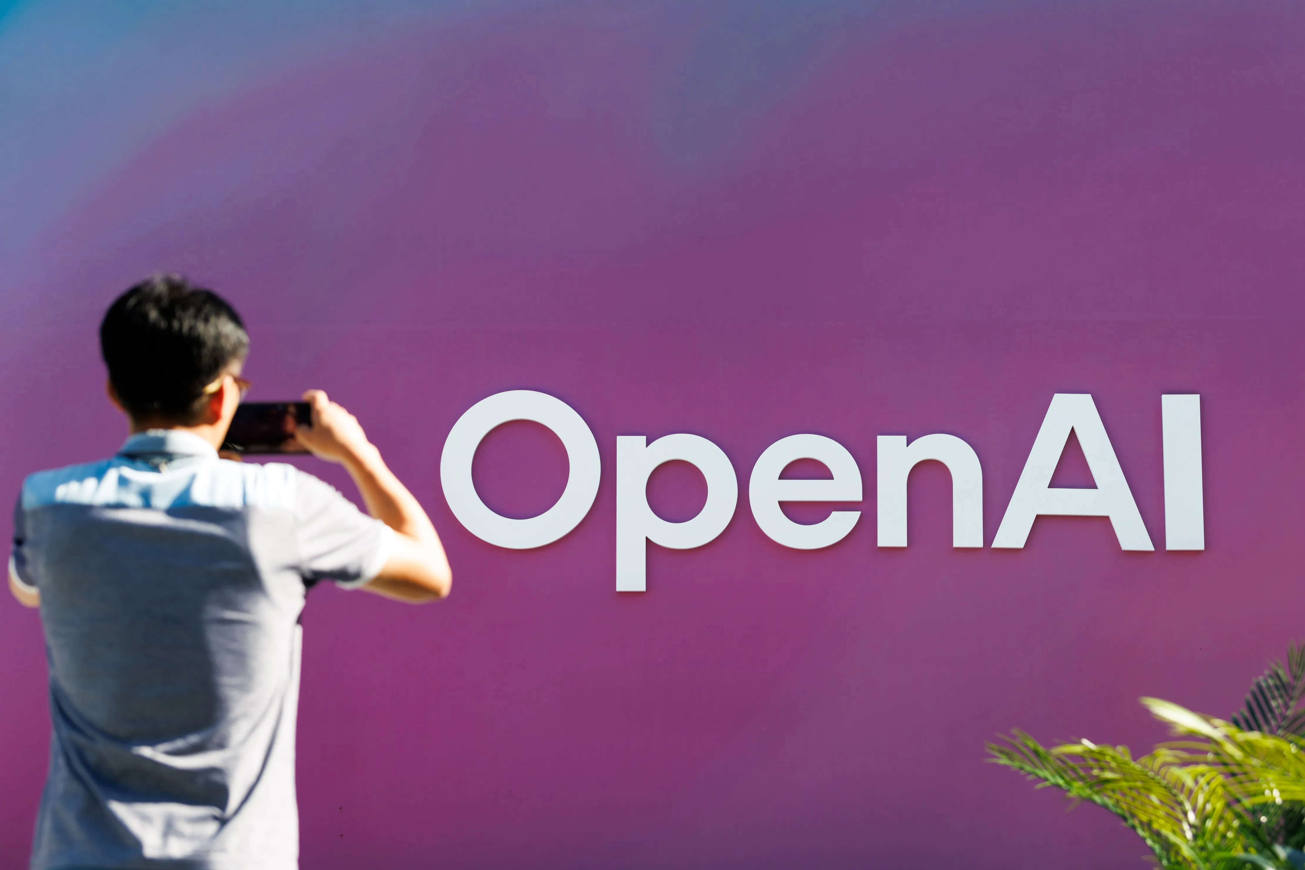 Alpha Wave Global holds stakes in firms including SpaceX, Anthropic and OpenAI.