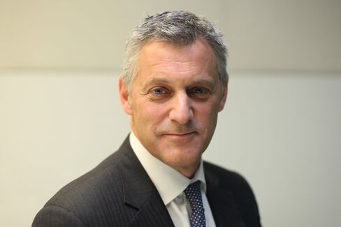 William Winters, Chief Executive Officer of Standard Chartered. Photographer: Simon Dawson/Bloomberg