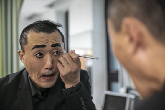 Pandemic Woes Bring U.S.-Style Gig Economy to South Korea