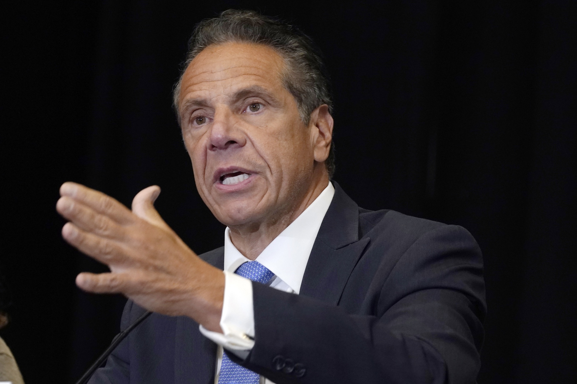 Report Cuomo Wrongly Used State Resources To Promote Book Bloomberg    1x 1 