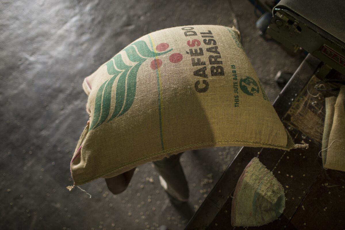 Arabica Extends Gain as Firmer Brazilian Real Seen Hurting Sales
