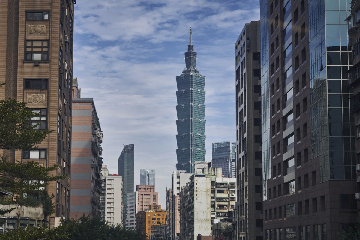 🟪"Ritiri Record: Gli Investitori Taiwanesi Abbandonano i Fondi Obbligazionari Statunitensi"